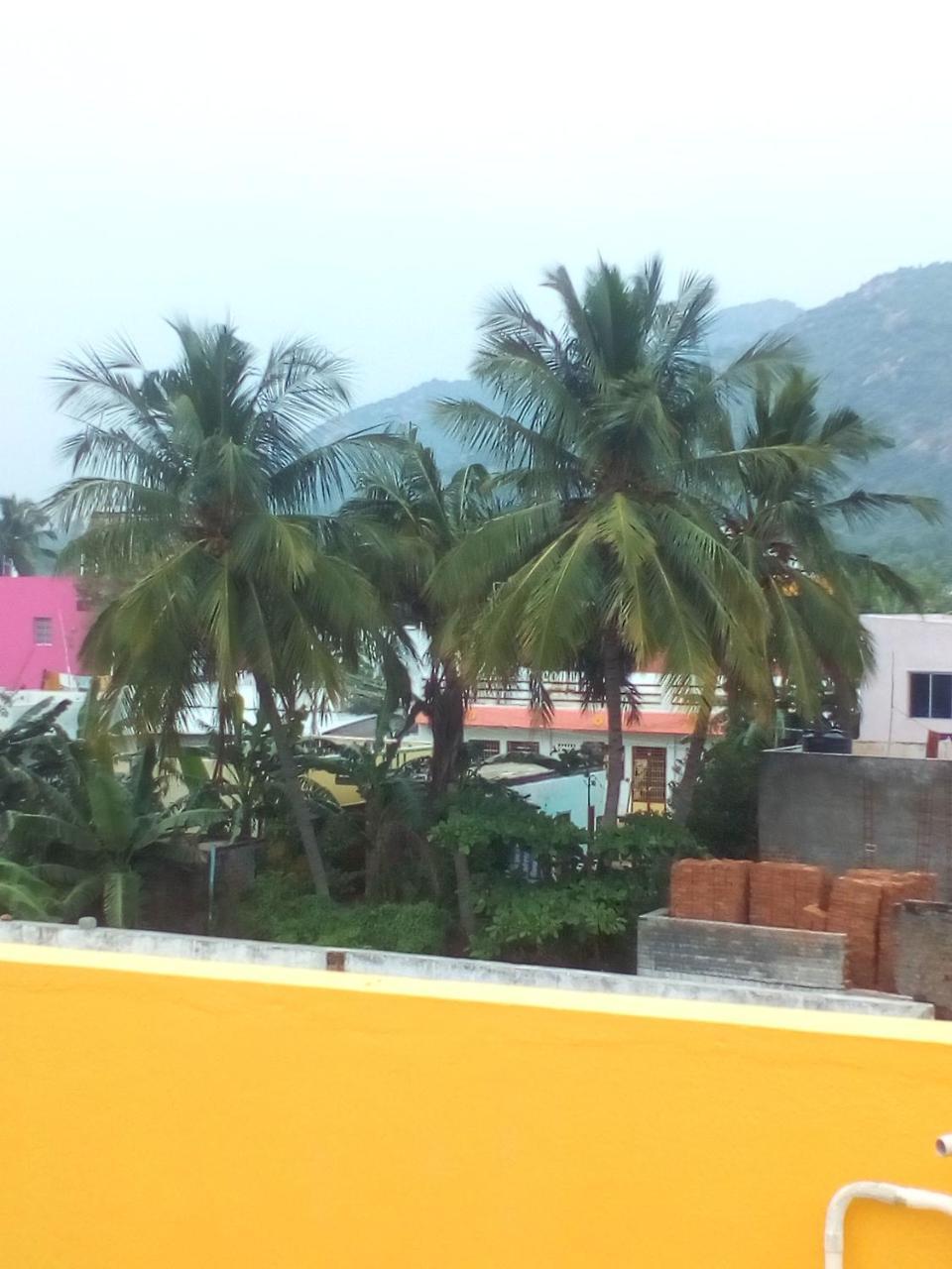 Sai Guest House Tiruvannāmalai エクステリア 写真