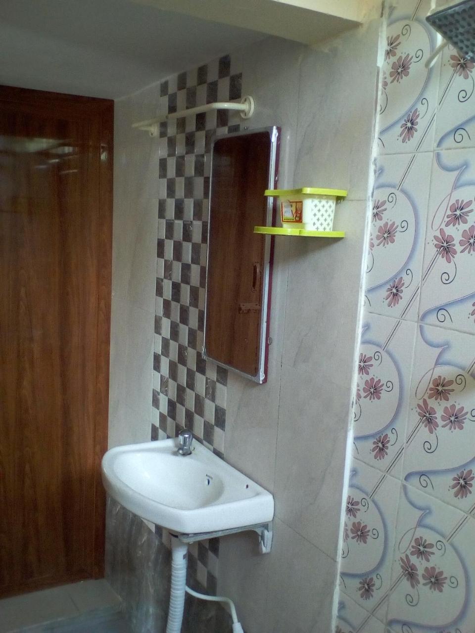 Sai Guest House Tiruvannāmalai エクステリア 写真